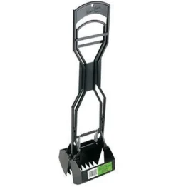 Four Paws Allen's Spring Action Scooper for Grass