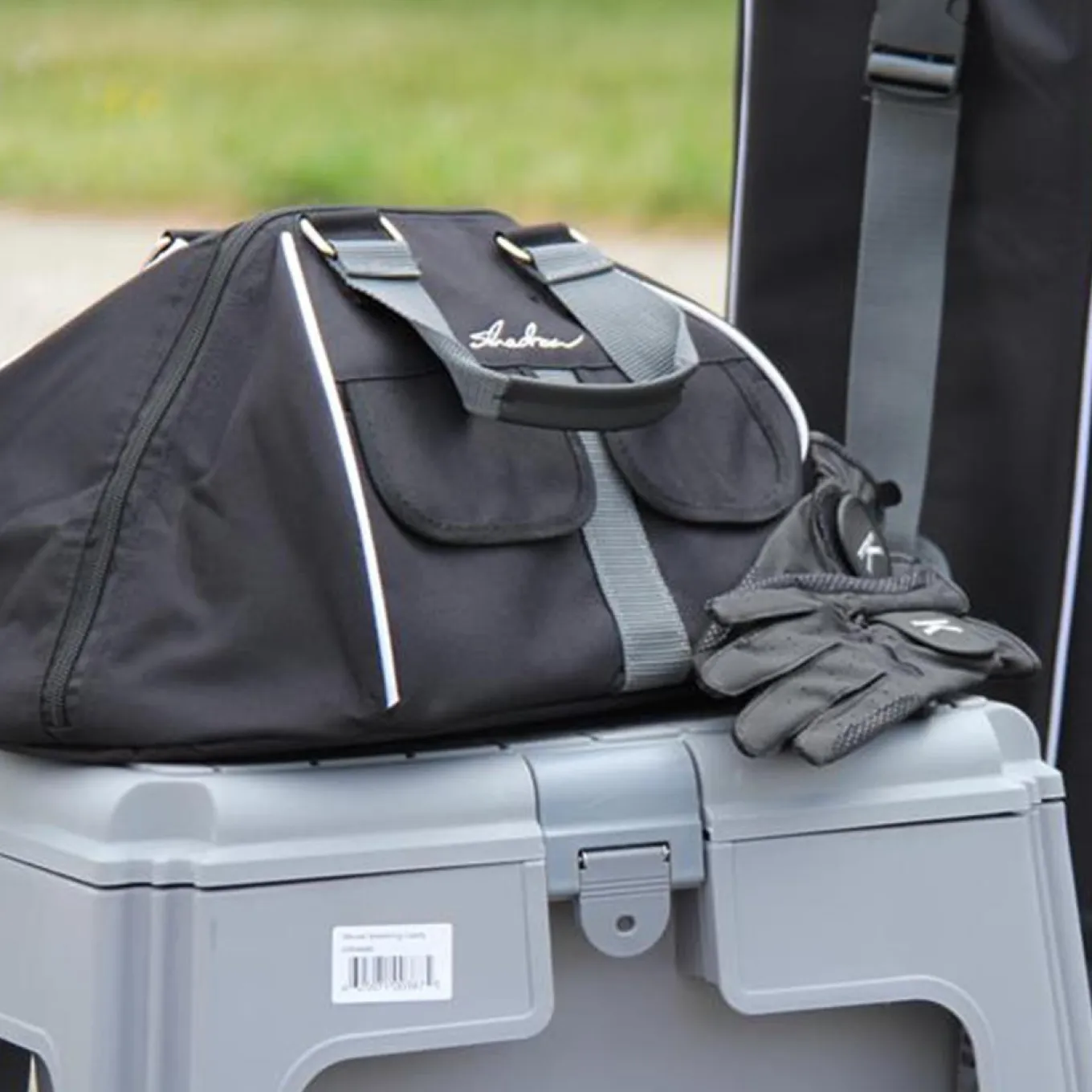 Shedrow Deluxe Helmet Bag