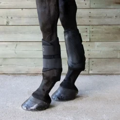 Shedrow Schooling Boots