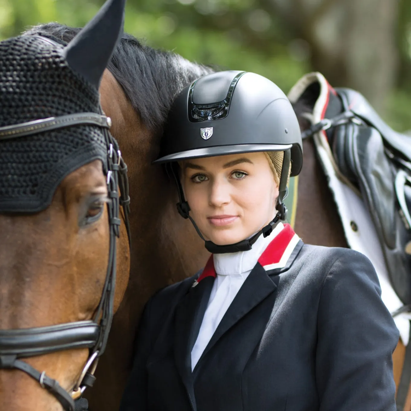 Tipperary Royal Wide Brim Helmet - Black Gloss Trim