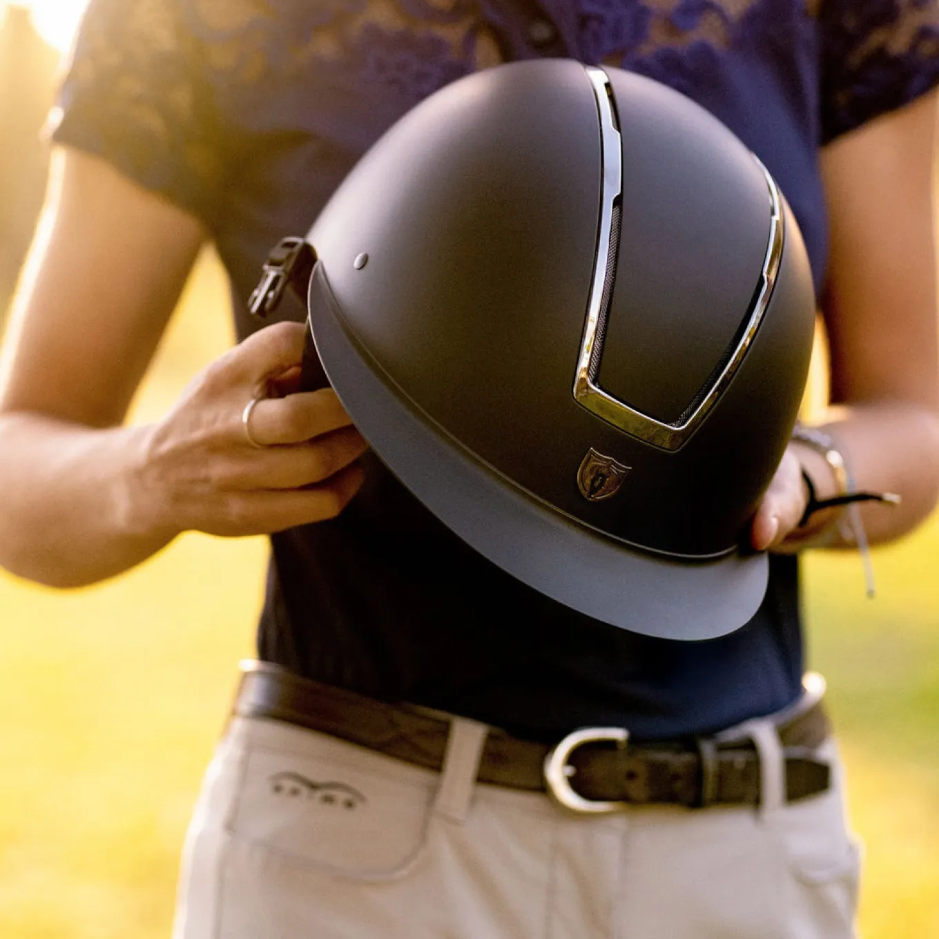 Tipperary Windsor Wide Brim MIPS Helmet - Black Chrome Trim